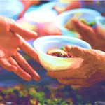 Four à pain, karaoké et expo : Mains qui nourrissent Mains qui unissent
